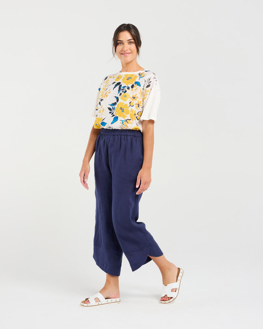 Arabella Petal Hem Pant | Navy | Blackstone