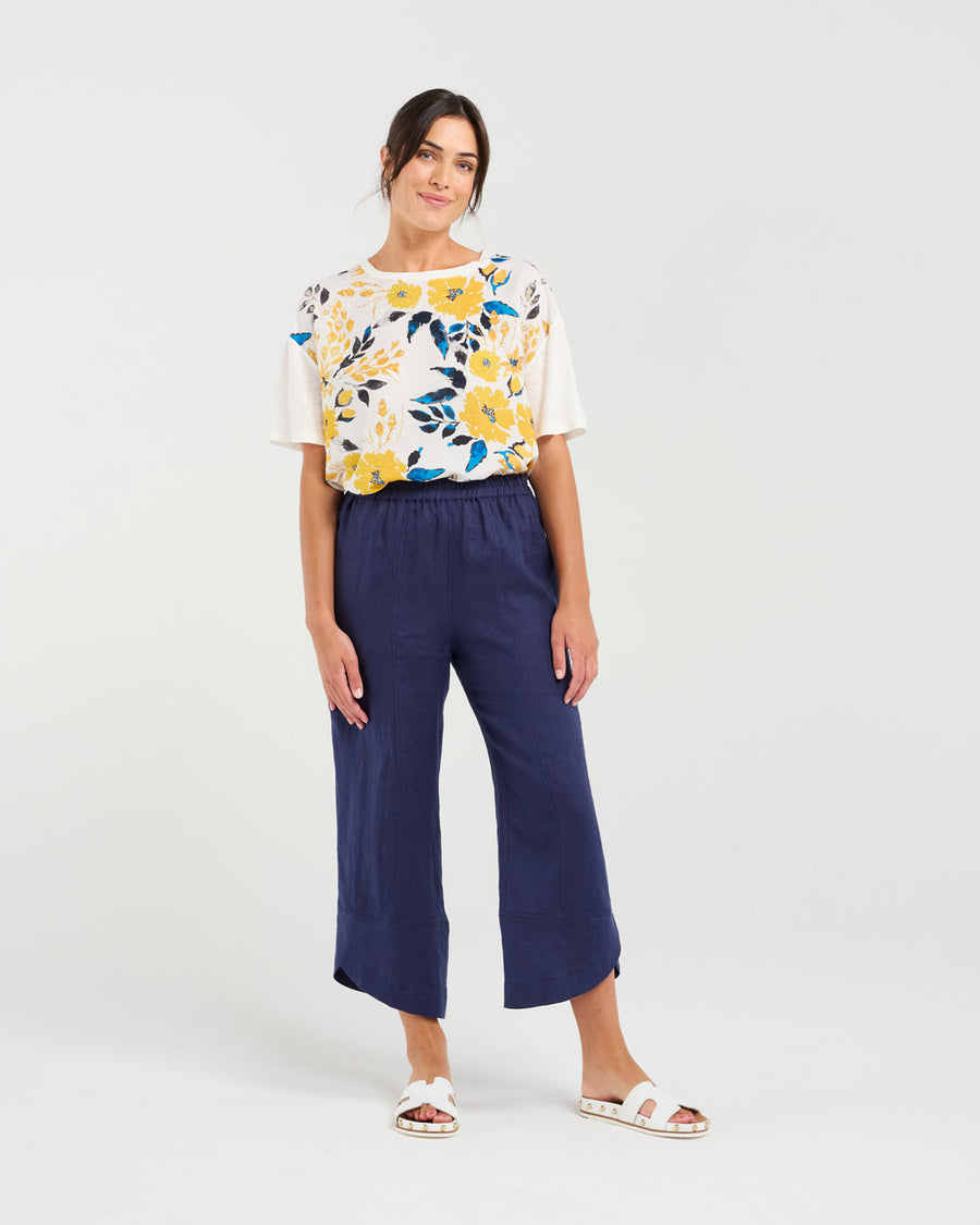 Arabella Petal Hem Pant | Navy | Blackstone