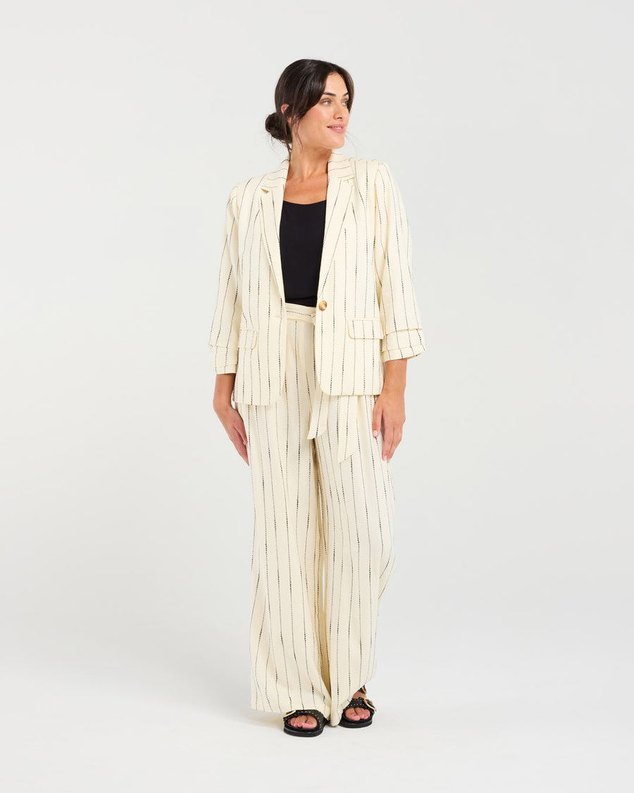 Roxanne Summer Blazer | Blackstone