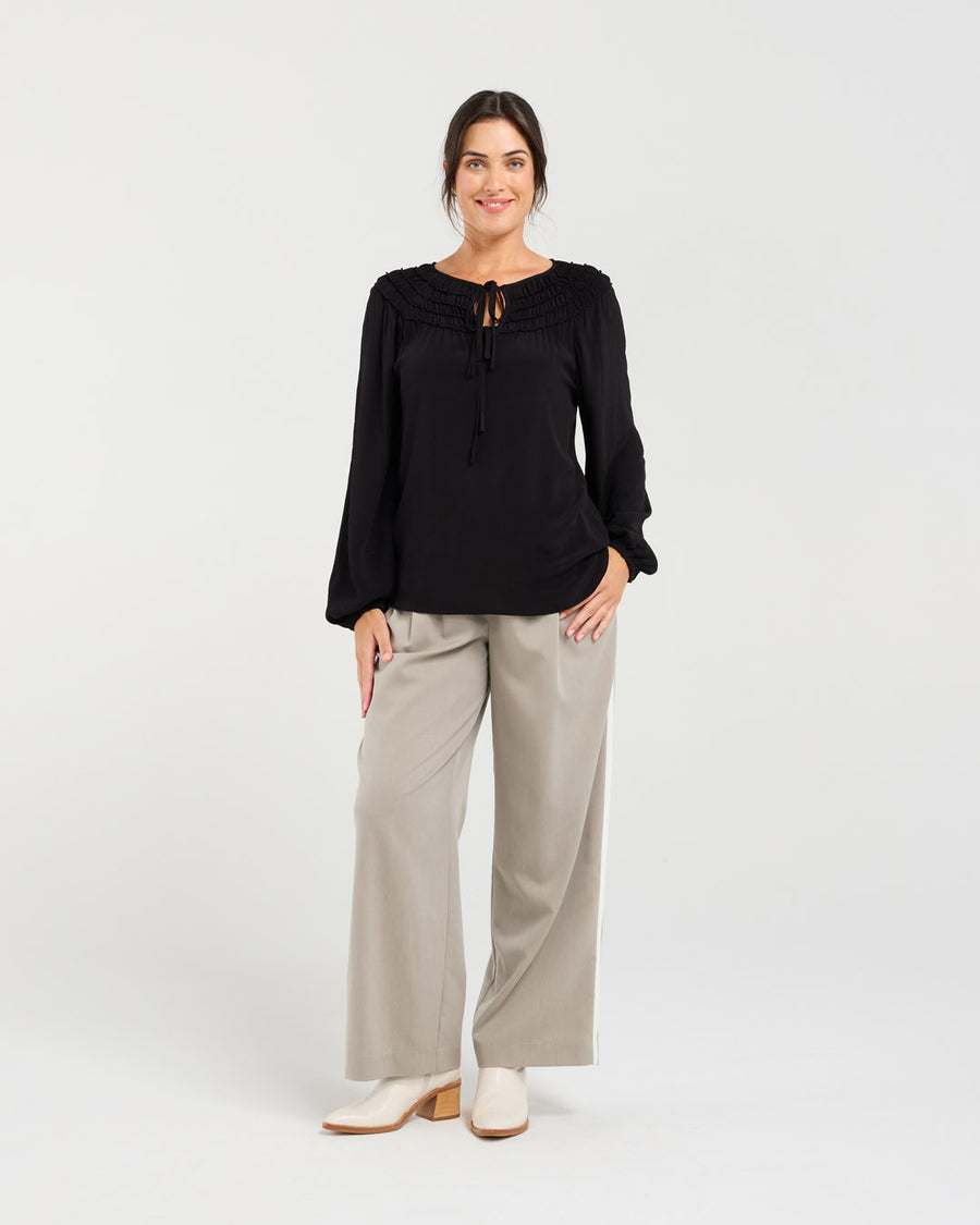 Laura Luxe Tie Top | Black | Blackstone