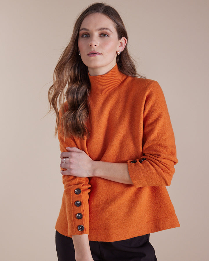 Button Sleeve B/W Sweater