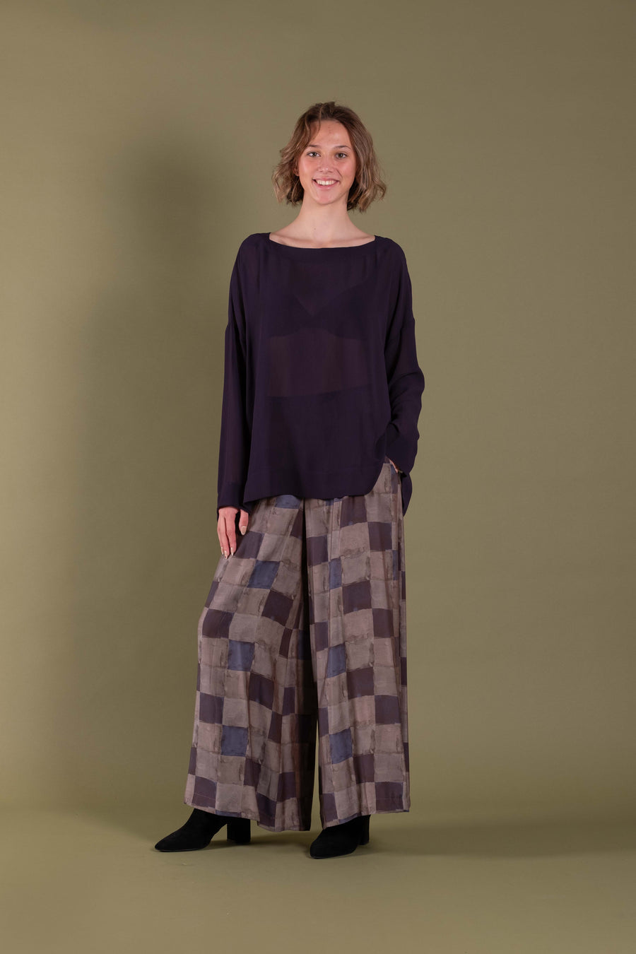 Slate Top | Navy | Deeanne Hobbs
