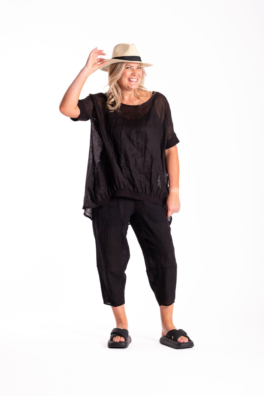 Leese Top | Black Linen | Deeanne Hobbs
