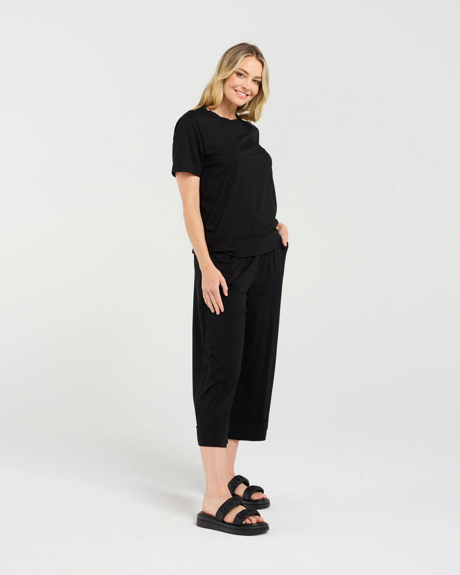 Pernella Travel Pant | Blackstone