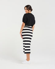 Jinique Tube Skirt | Black | Blackstone