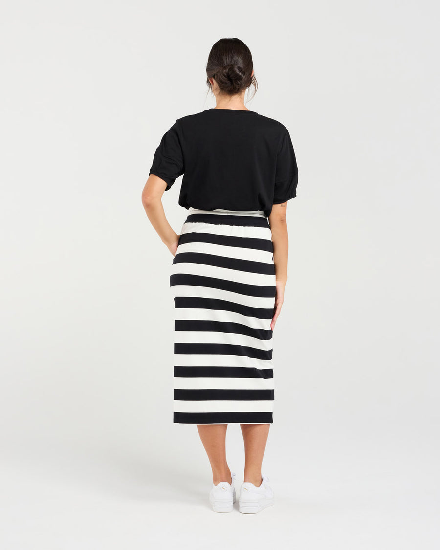 Jinique Tube Skirt | Black | Blackstone