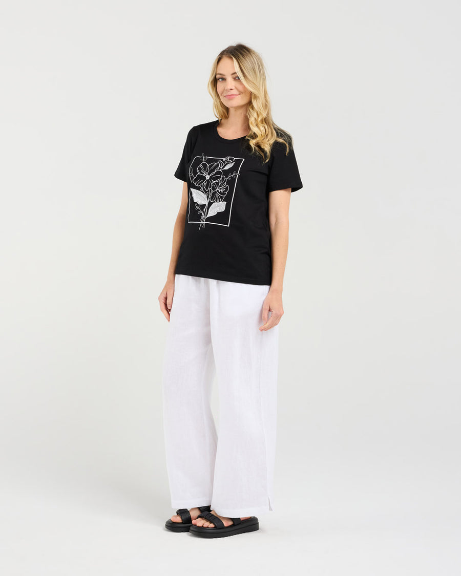 Adeline Bouquet Tee | Black | Blackstone