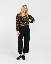 Lexi Stitch Panel Pant | Black | Blackstone