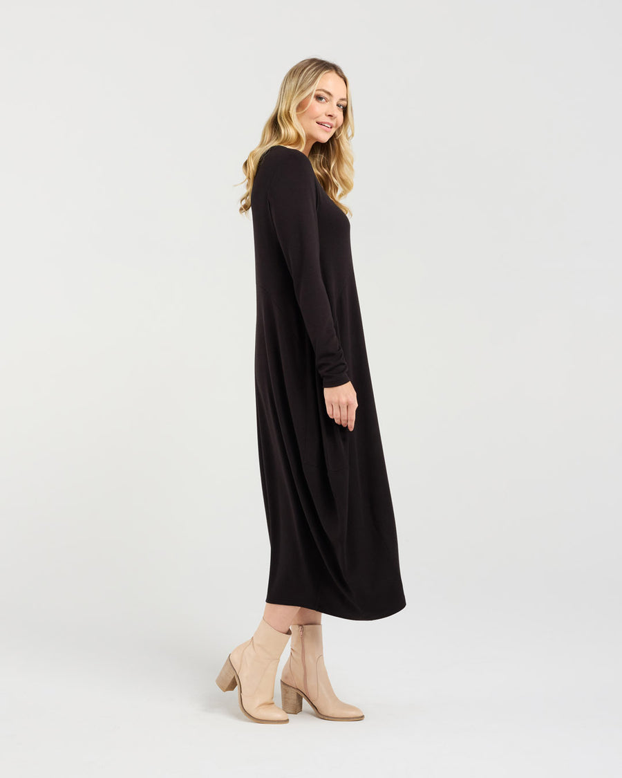 Tabitha Cashmere Blend Dress | Black | Blackstone