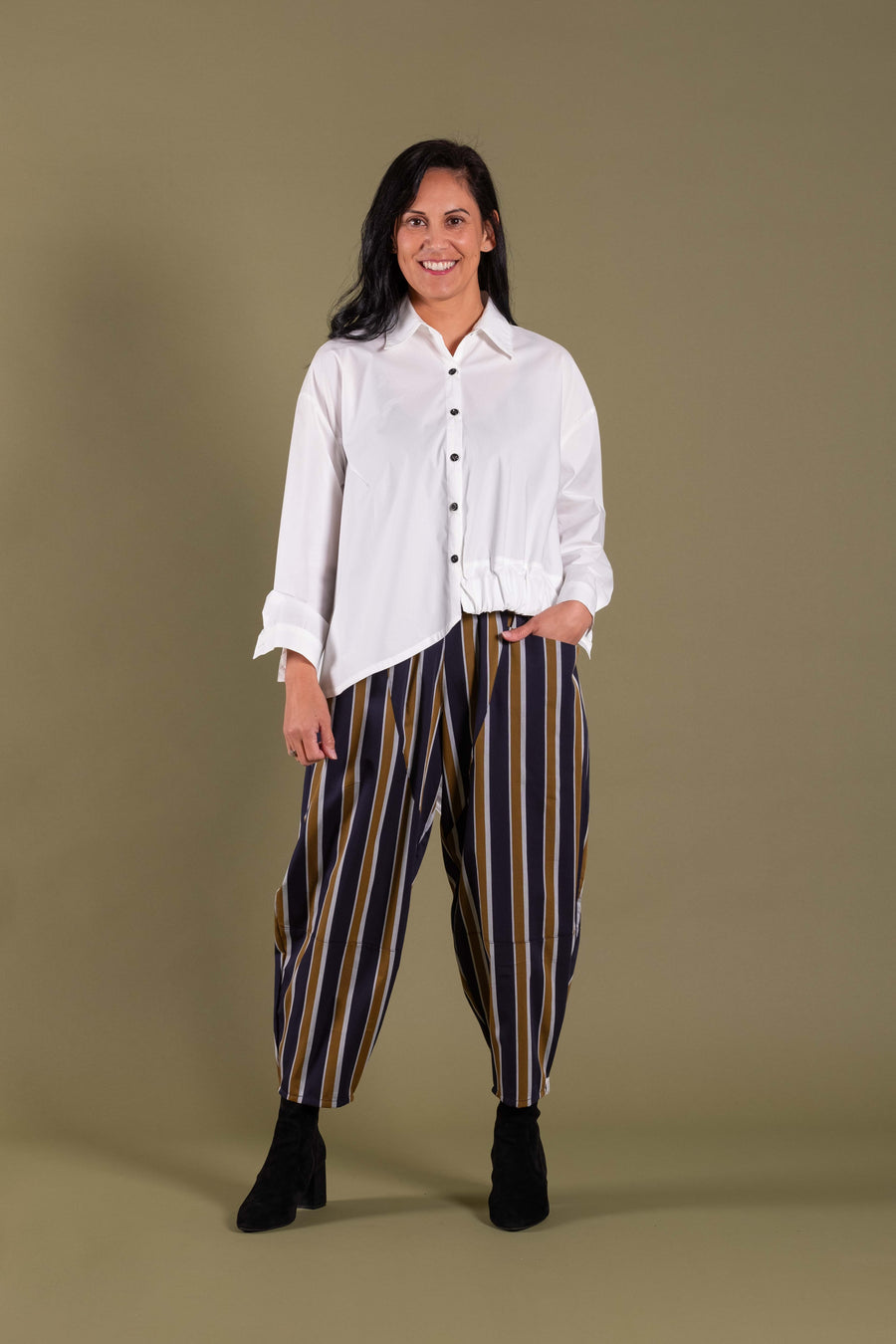 Utah Shirt | White | Deeanne Hobbs