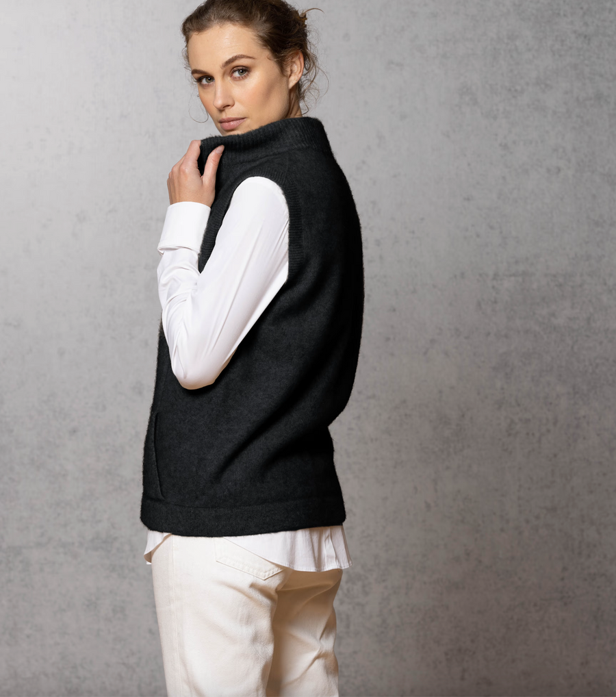 Women's Gilet | Black | Noble Wilde