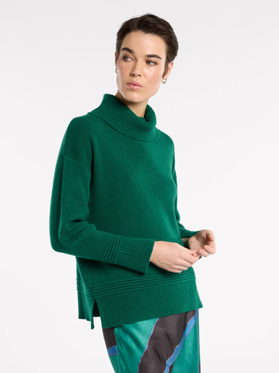 Tuck Detail Rib | Marco Polo