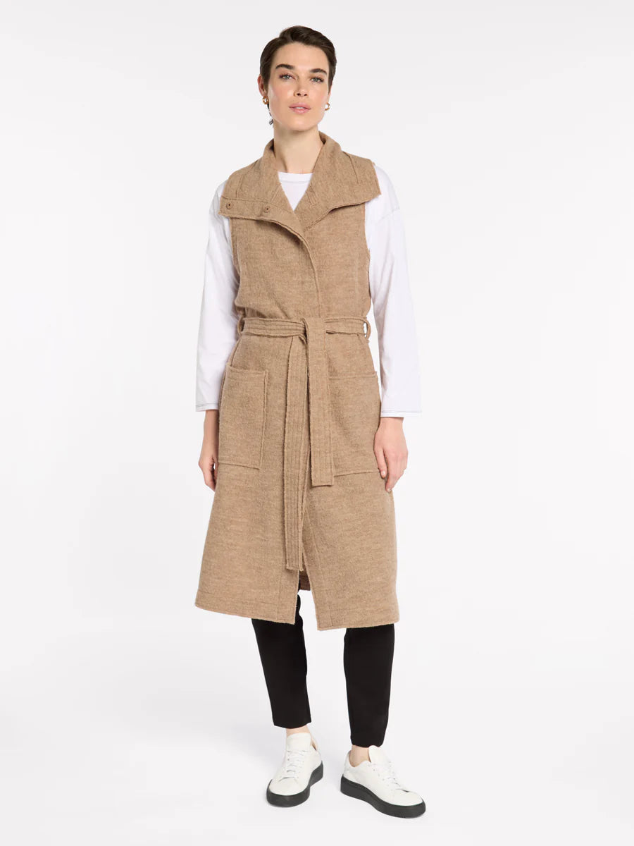 B/W Longline Belted Vest | Marco Polo